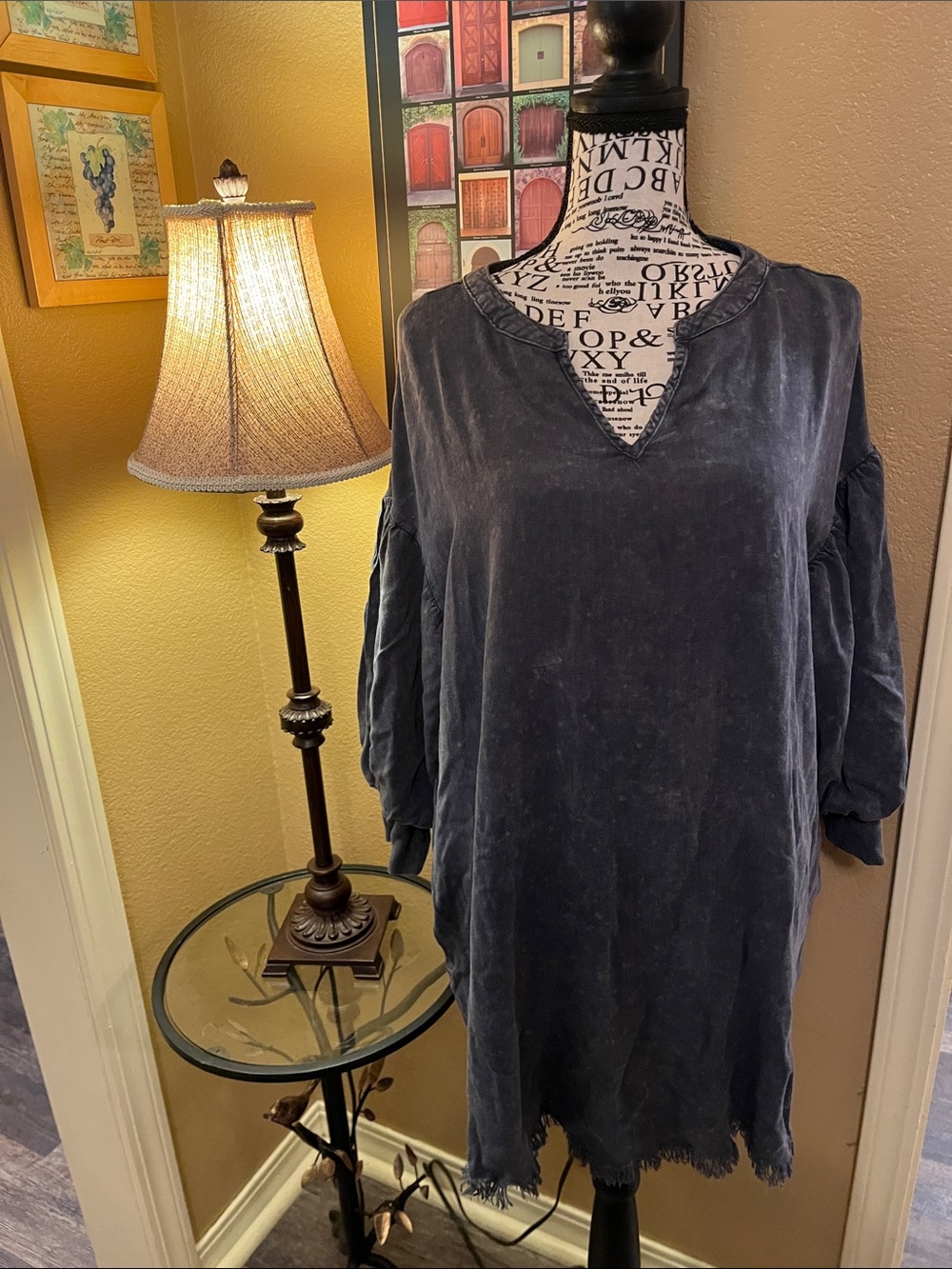 Umgee Black V-Neck long Tunic or mini dress with pockets